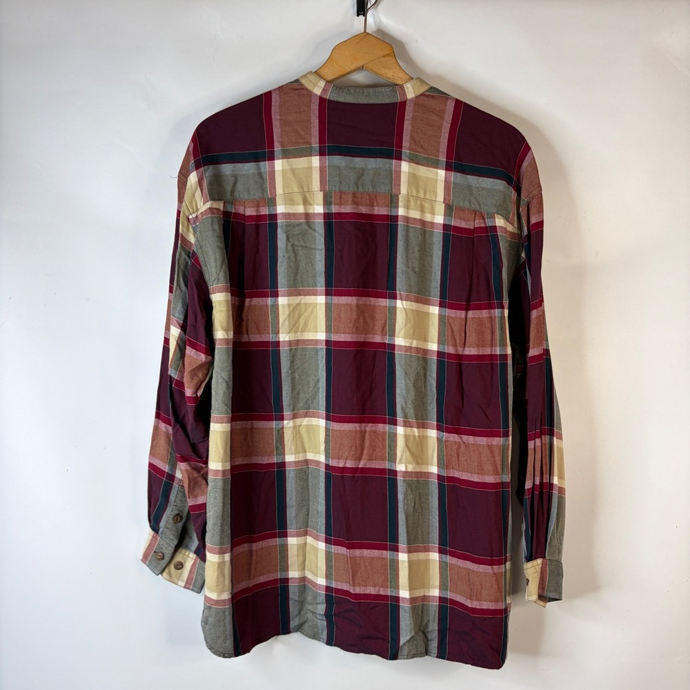 Eddie Bauer Plaid Shirt Women XL Burgundy Tan Band Collar Rayon Long Sleeve - Picture 7 of 7